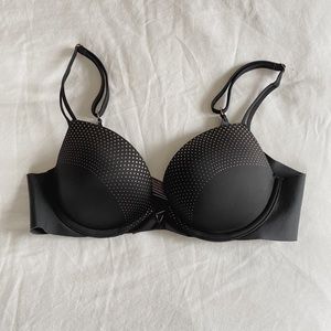 Victoria’s Secret Sexy Illusions PushUp bra
